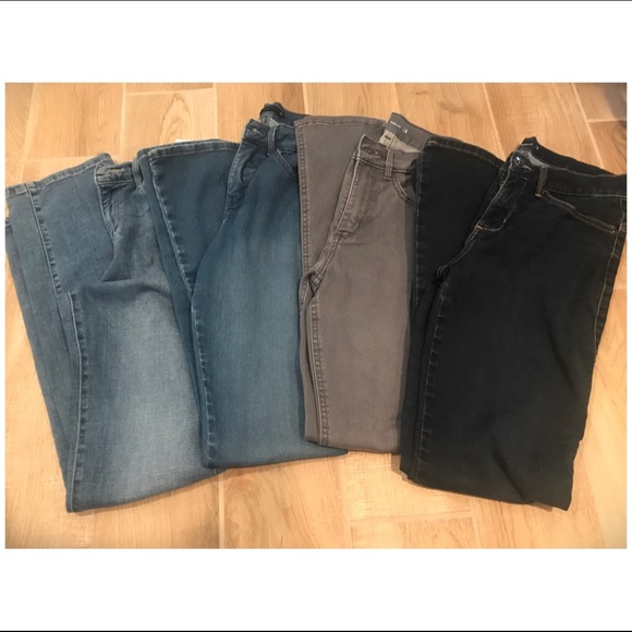 Levi's and Lee's Size 6 Jeans Bundle - Picture 2 of 8